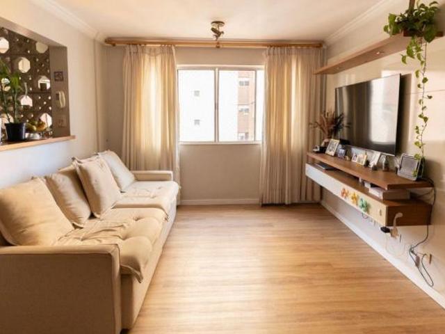 Apartamento venda em Região Geográfica Imediata do Distrito Federal, Região Integrada de Desenvolvimento do Distrito Federal e Entorno