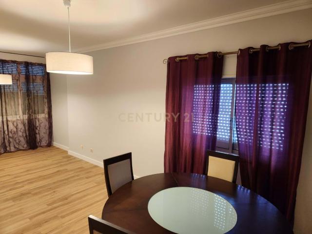Apartamento alugar em Setúbal