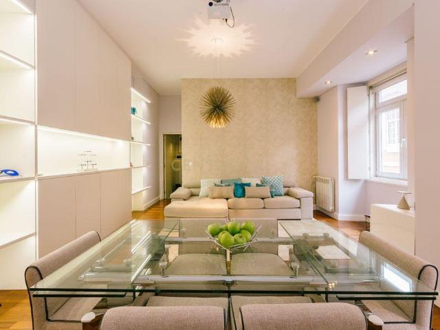 Apartamento alugar em Misericórdia, Lisboa