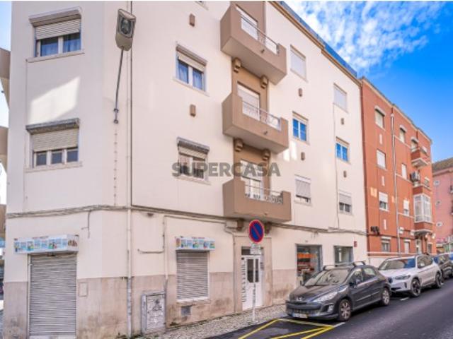 Casa venda em Santiago Dos Velhos, Lisboa