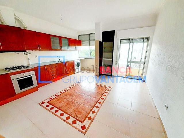 Apartamento venda em Moita, Setúbal