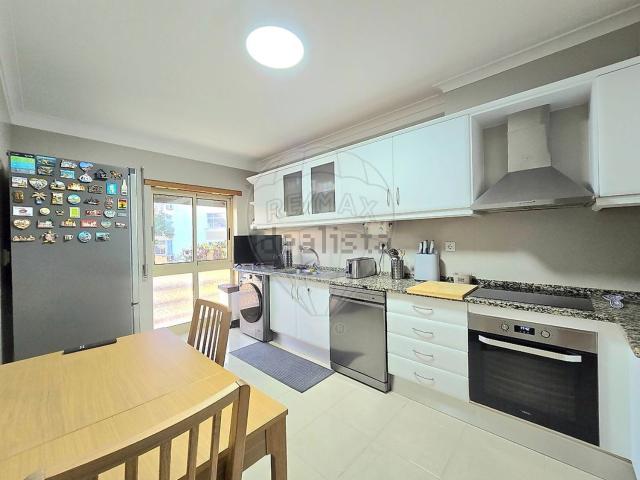 Apartamento venda em Moita