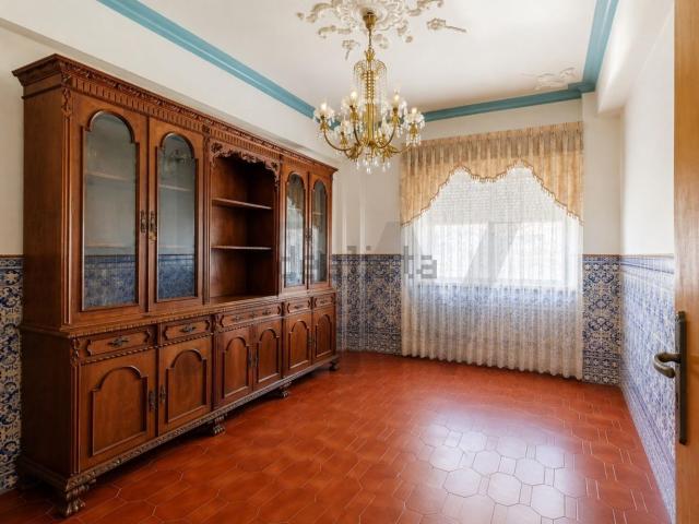 Apartamento venda em Moita