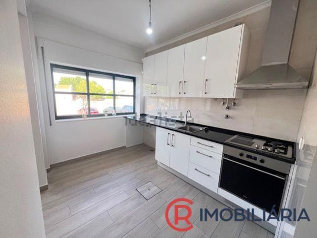 Apartamento alugar em Moita, Setúbal