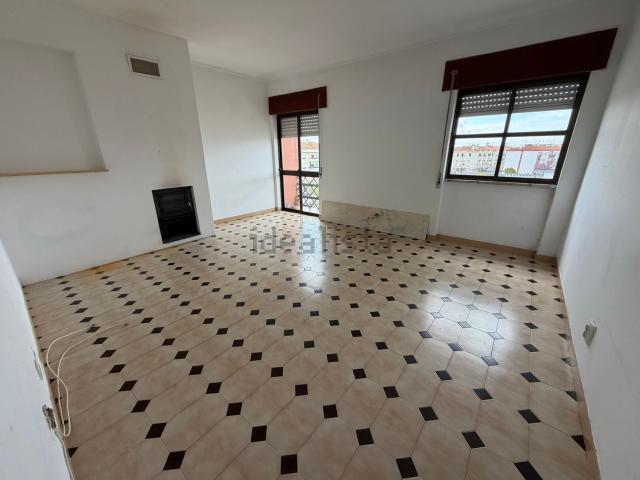 Apartamento venda em Moita, Setúbal