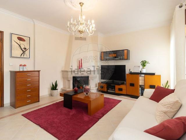 Apartamento venda em Moita, Setúbal