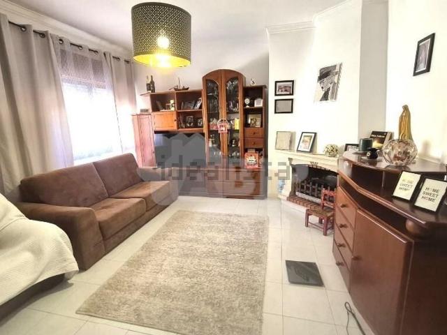 Apartamento venda em Moita, Setúbal