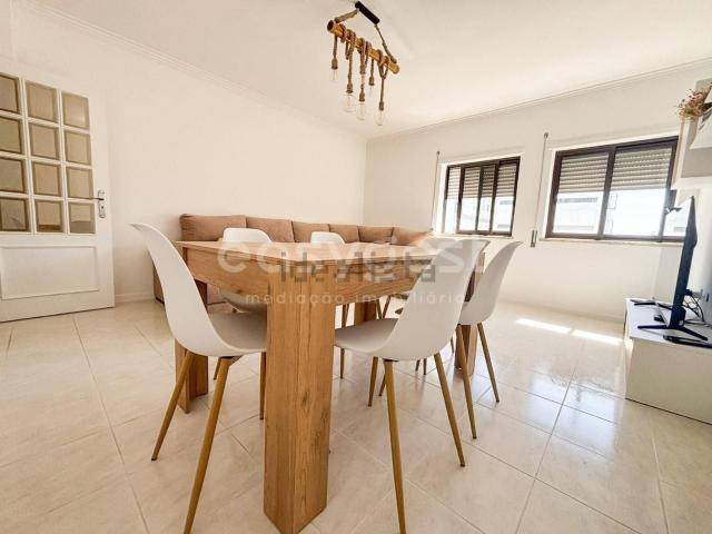Apartamento venda em Moita, Setúbal