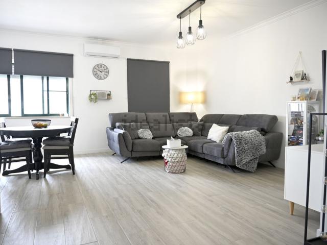 Apartamento venda em Moita, Setúbal