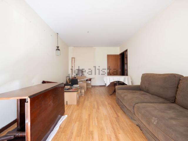 Apartamento venda em Monte dos Burgos, Porto