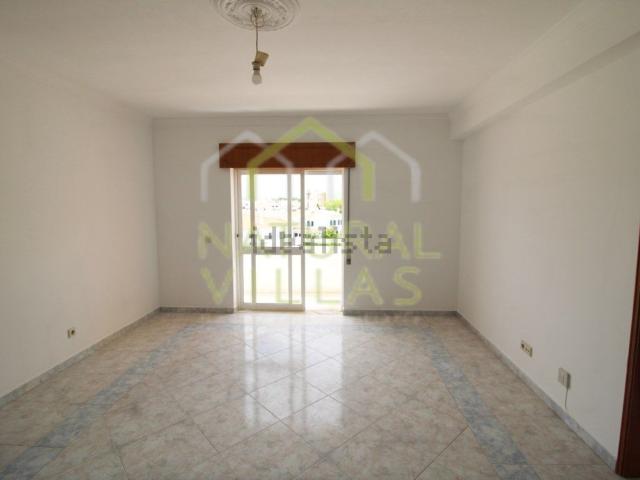 Apartamento alugar em Alto do Calhau, Faro