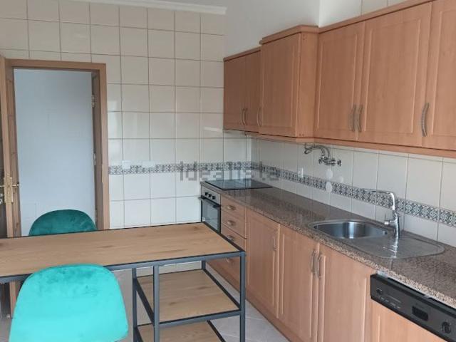 Apartamento alugar em Alto do Calhau, Faro