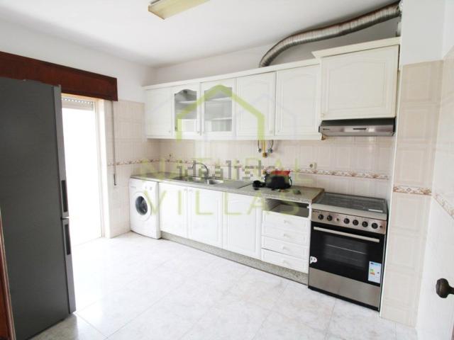 Apartamento alugar em Alto do Calhau, Faro