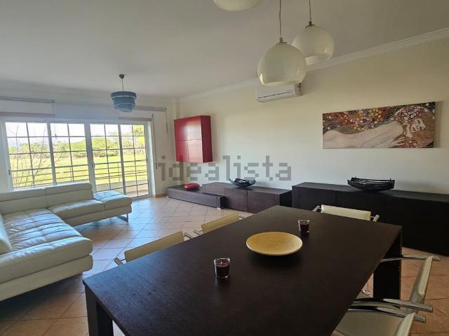 Apartamento alugar em Alto do Calhau, Faro