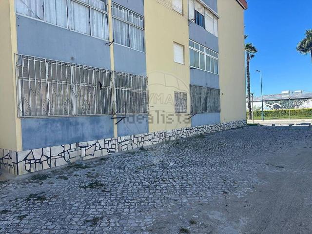 Apartamento alugar em Bairro das Barreiras, Montijo