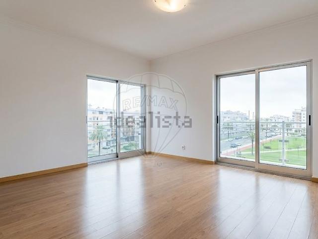 Apartamento venda em Urbanização Vale Salgueiro, Montijo