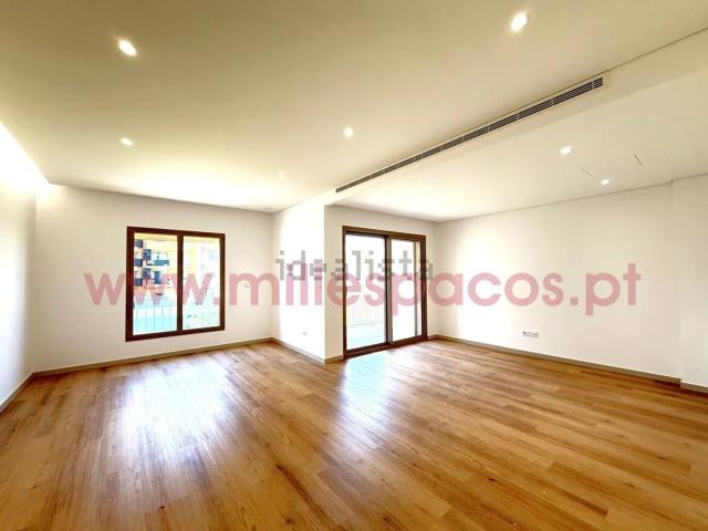 Apartamento venda em Bairro da Barrosa, Montijo