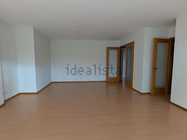Apartamento venda em Moreira, Porto