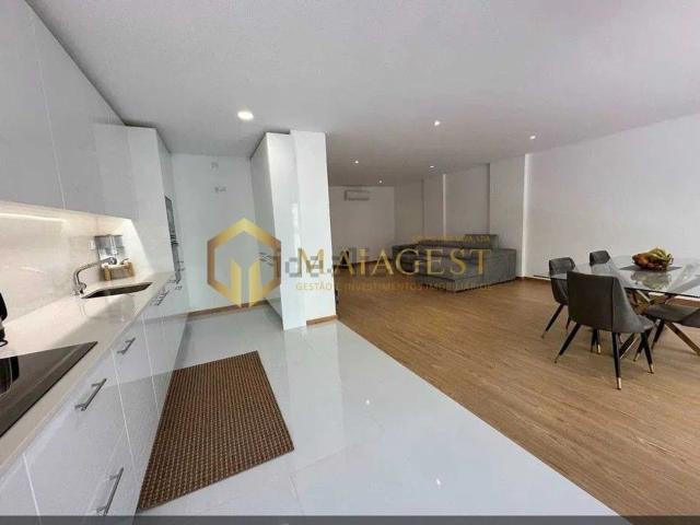 Apartamento alugar em Padrão de Moreira, Moreira
