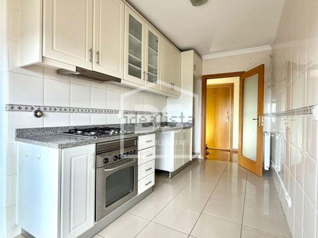 Apartamento venda em Santa Maria Da Feira, Aveiro