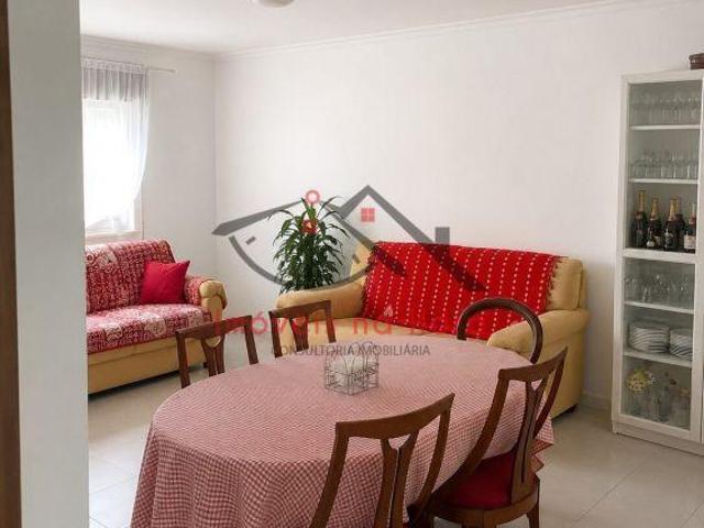 Apartamento venda em Santiago Dos Velhos, Lisboa