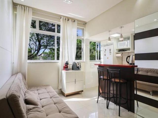 Apartamento venda em SQS 404, Plano Piloto