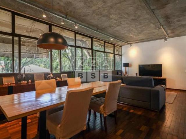 Apartamento venda em Região Geográfica Imediata do Distrito Federal, Região Integrada de Desenvolvimento do Distrito Federal e Entorno