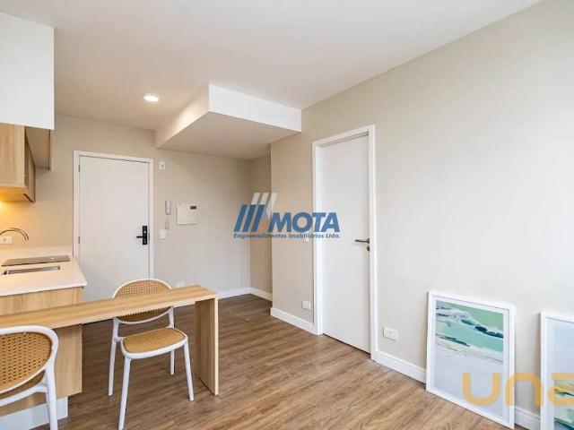 Apartamento aluguel em Centro, Curitiba