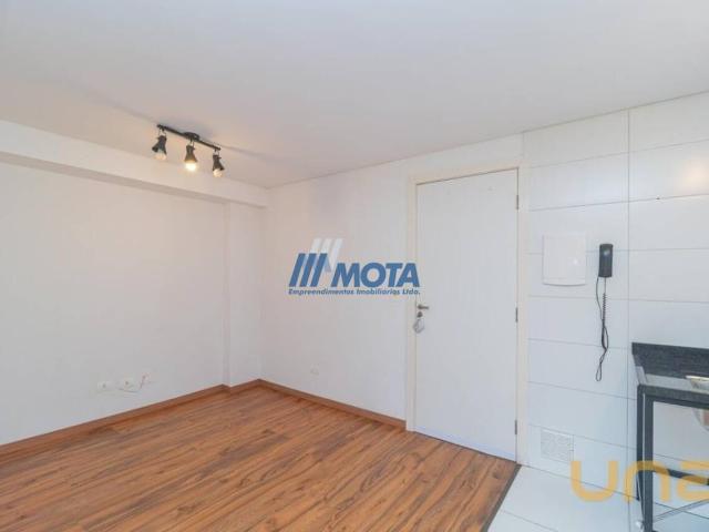 Apartamento aluguel em Campo Comprido, Curitiba