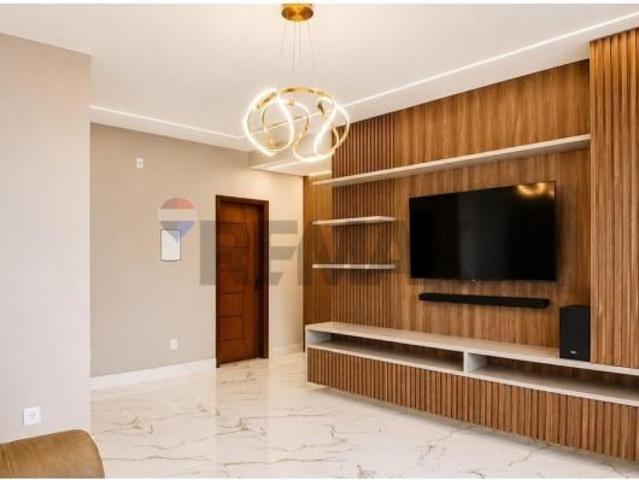Apartamento venda em Região Geográfica Imediata do Distrito Federal, Região Integrada de Desenvolvimento do Distrito Federal e Entorno