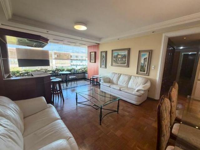 Apartamento venda em SQN 305, Plano Piloto