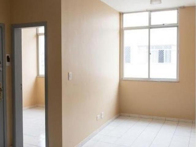 Apartamento venda em SQS 409, Plano Piloto