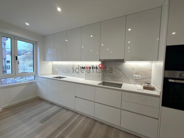 Apartamento venda em Pederneira, Leiria