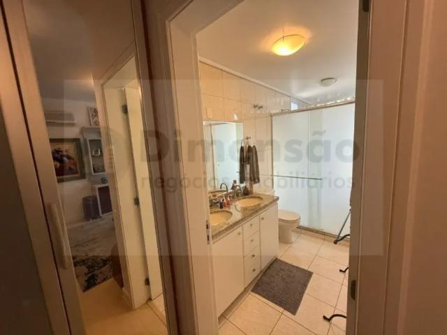 Apartamento venda em Região Geográfica Imediata de Florianópolis, Desterro