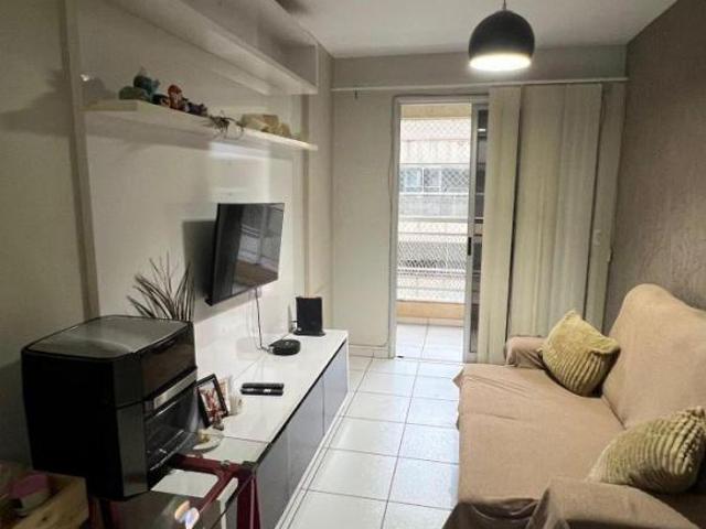 Apartamento venda em Região Geográfica Imediata do Distrito Federal, Região Integrada de Desenvolvimento do Distrito Federal e Entorno
