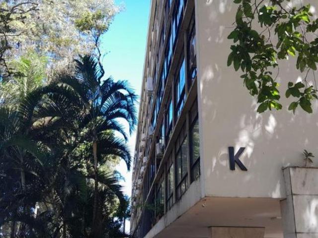 Apartamento venda em Região Geográfica Imediata do Distrito Federal, Região Integrada de Desenvolvimento do Distrito Federal e Entorno