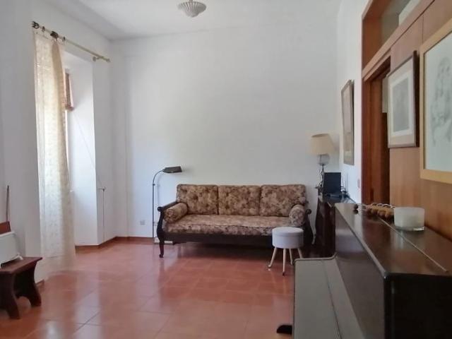 Apartamento alugar em Setúbal