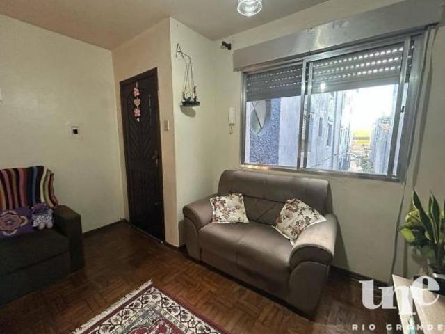Apartamento venda em Região Geográfica Imediata de Pelotas, Aglomeração Urbana do Sul