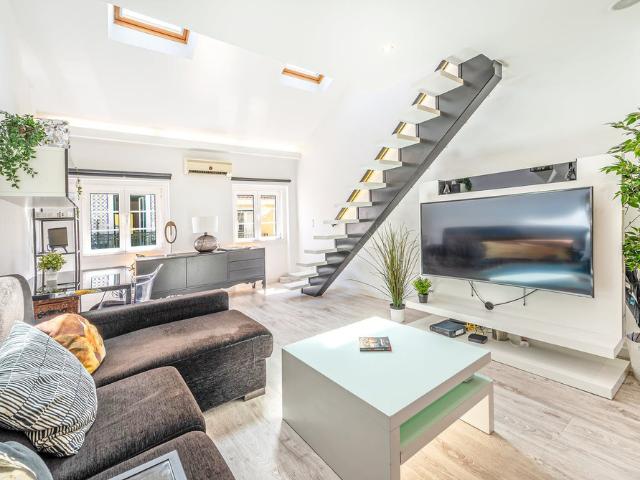 Apartamento alugar em Santo António, Lisboa