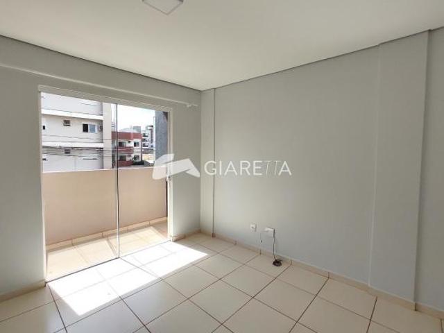 Apartamento venda em Jardim Parigot, Toledo