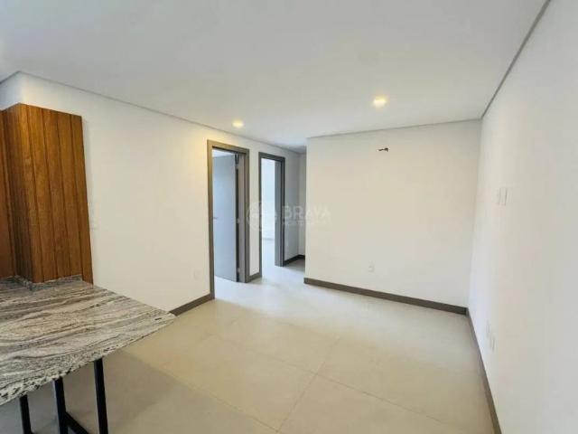 Apartamento aluguel em Ariribá, Itajaí