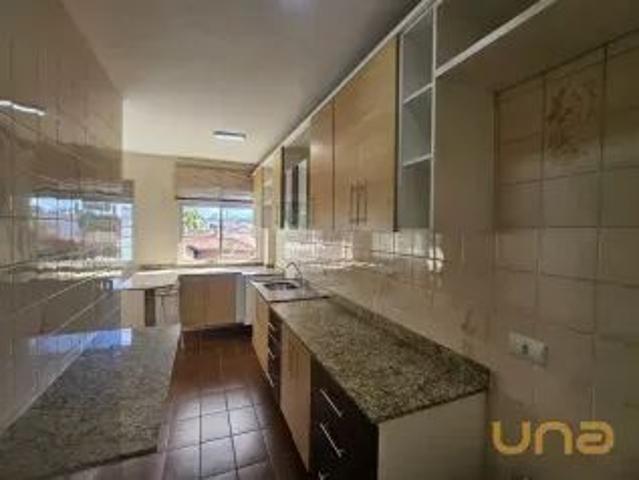 Apartamento aluguel em Butiatuvinha, Curitiba