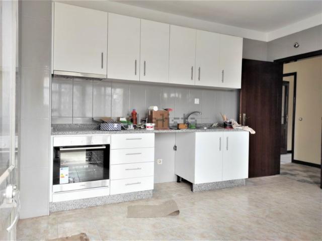 Apartamento alugar em Nogueira, Nogueira e Silva Escura