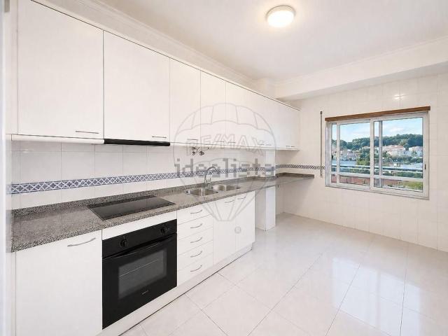Apartamento alugar em Nogueiró e Tenões, Braga