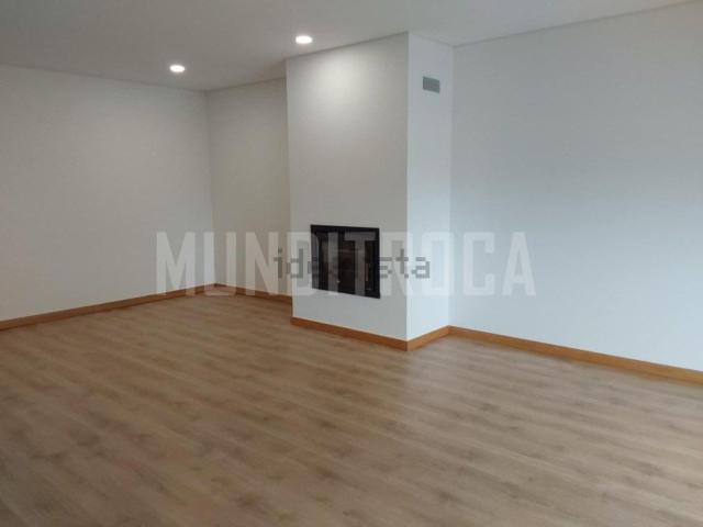 Apartamento venda em Lamaçães, Braga