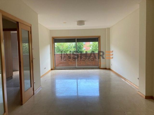 Apartamento alugar em Nogueiró e Tenões, Braga