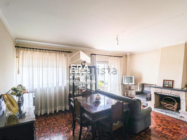 Apartamento venda em Ourém, Santarém