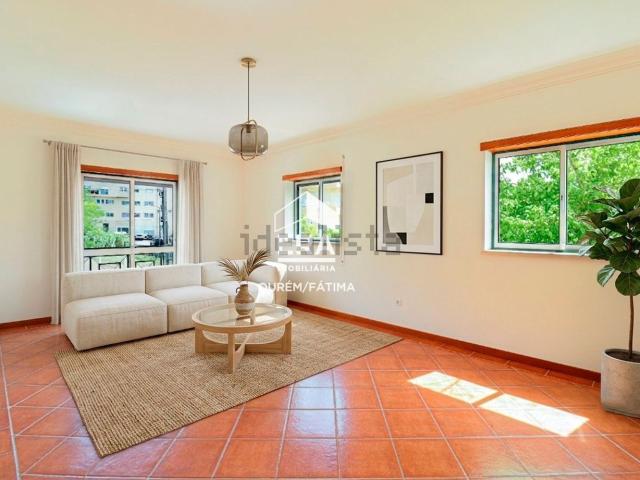 Apartamento venda em Ourém, Santarém