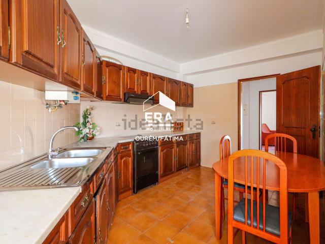 Apartamento venda em Ourém, Santarém