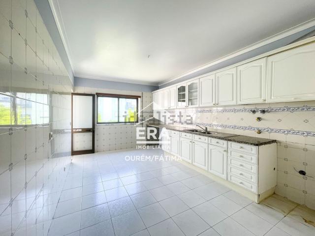 Apartamento alugar em Ourém, Santarém